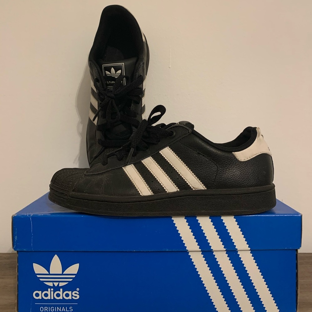 Adidas Originals Black/White Shoes